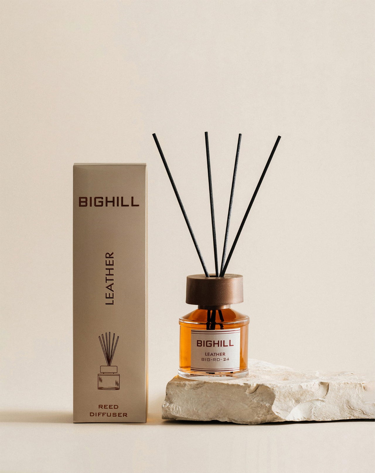 Bighill 120 ml Reed Diffuser with Sticks – Leather Home Fragrance Air Freshener